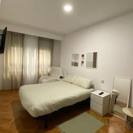 Lägenhet Piso En El Corazon De A Coruna.